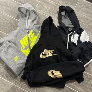3 two piece baby boy Nikes sets size 12 months